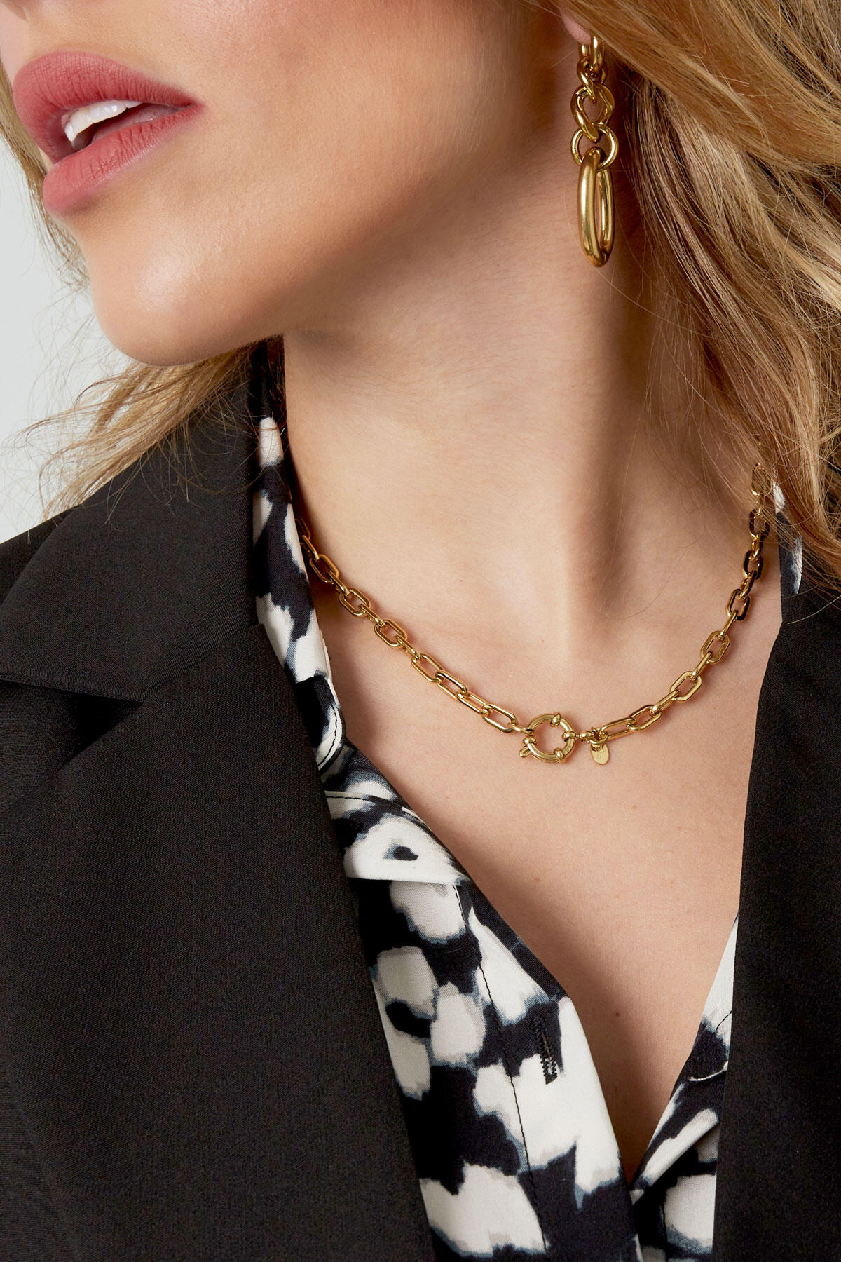 Elegant Stainless Steel Chain Necklace for Daily Wear